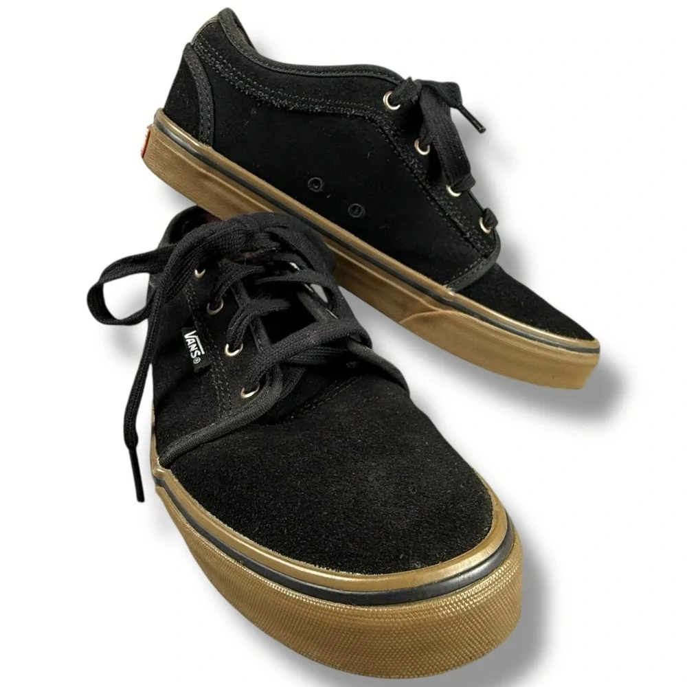 Vans Pro Skateboarding Low Top‎ Sneakers Youth Size 5.5 Black Gum Sole Suede GUC